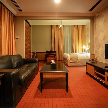 Creek Gate Hotel-Baithans Шарджа Экстерьер фото
